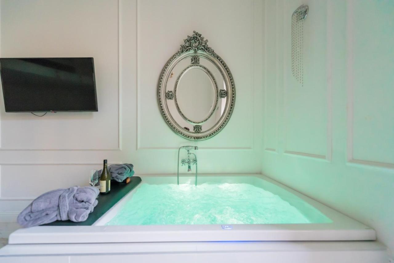 Jacuzzi Sinagoga View Apartman Budapest Kültér fotó