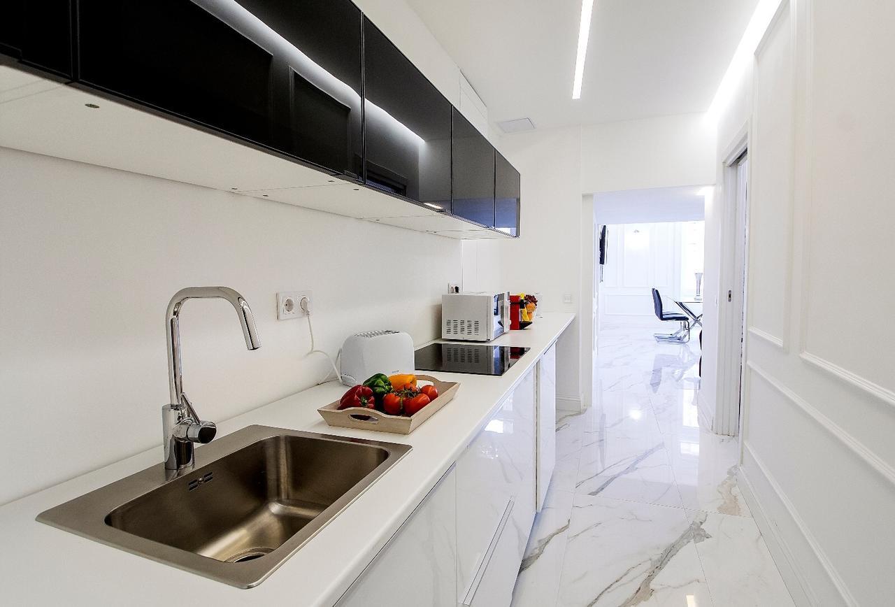 Jacuzzi Sinagoga View Apartman Budapest Kültér fotó
