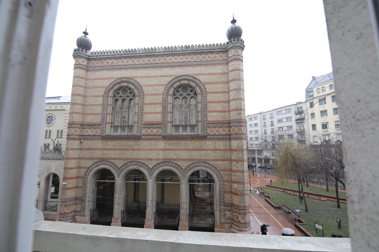 Jacuzzi Sinagoga View Apartman Budapest Kültér fotó